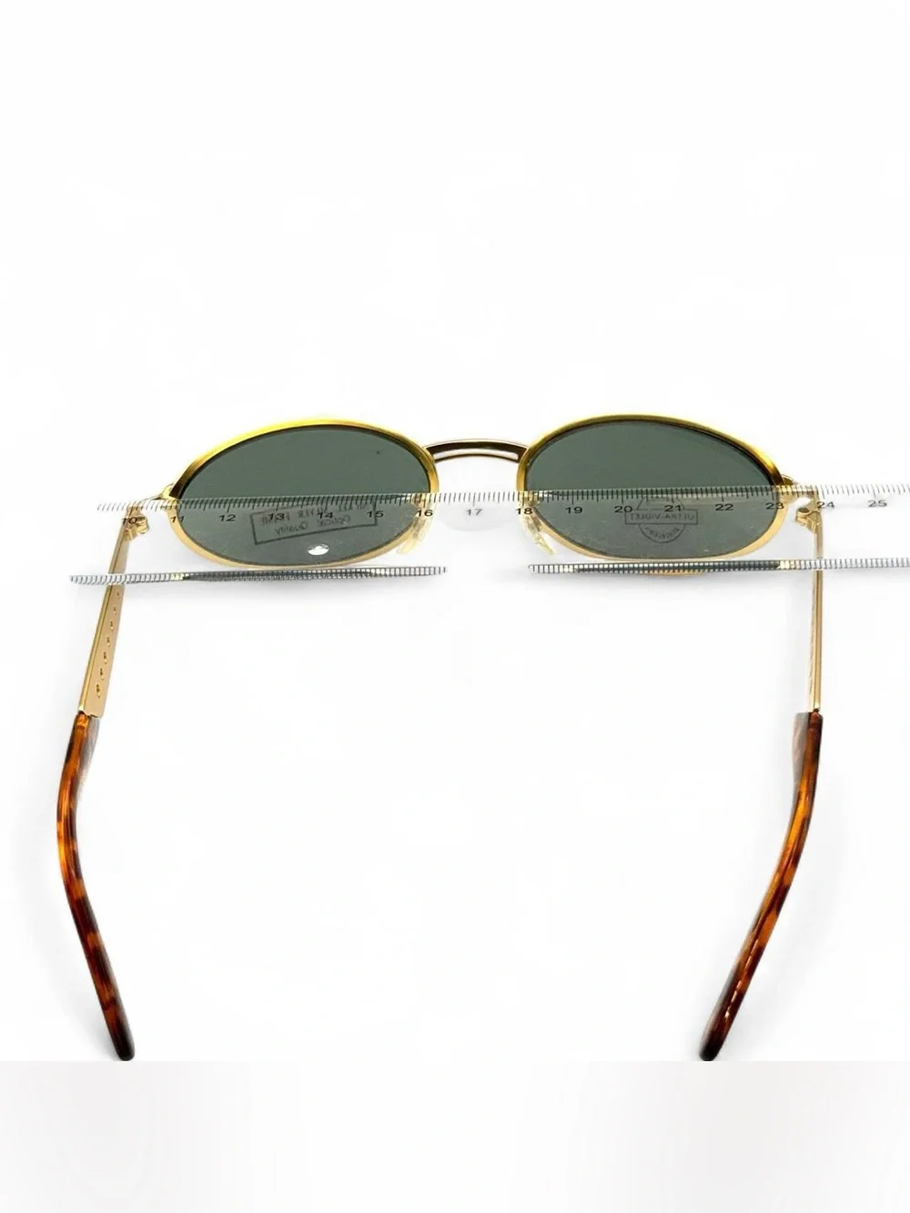 Vintage Gold  metal Frame Oval Sunglasses with Green Lenses - Unbranded